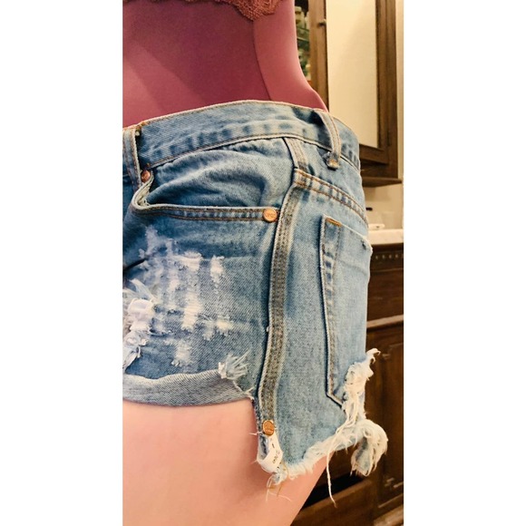 One teaspoon Jean Shorts - Picture 6 of 8